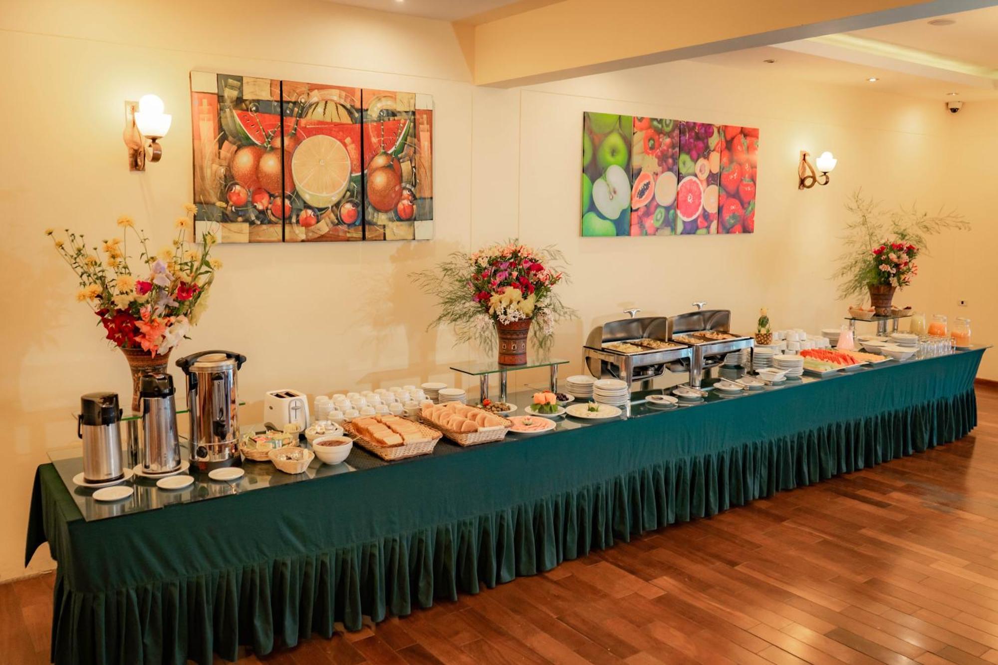Hotel Agustos Urubamba Eksteriør bilde