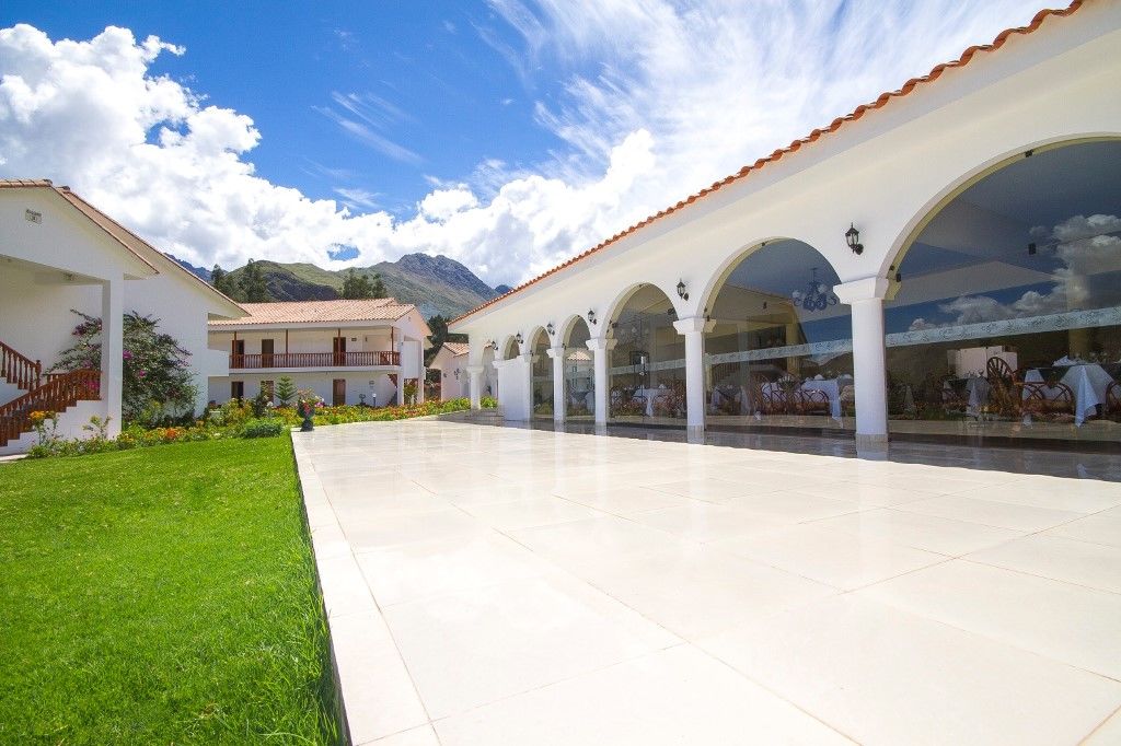 Hotel Agustos Urubamba Eksteriør bilde